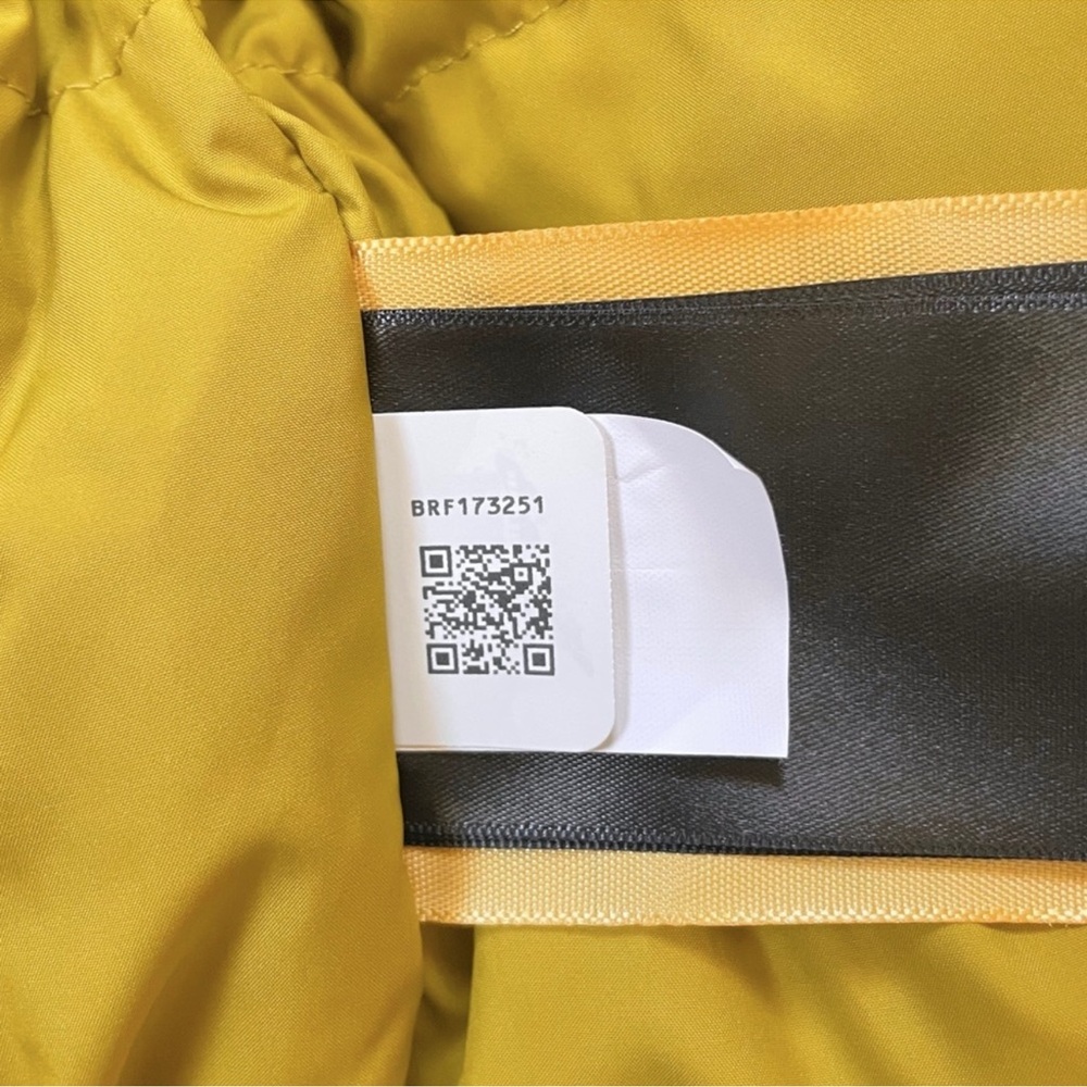 The North Face Men's Mustard and Black Ski Jacket - Picture 6 of 8